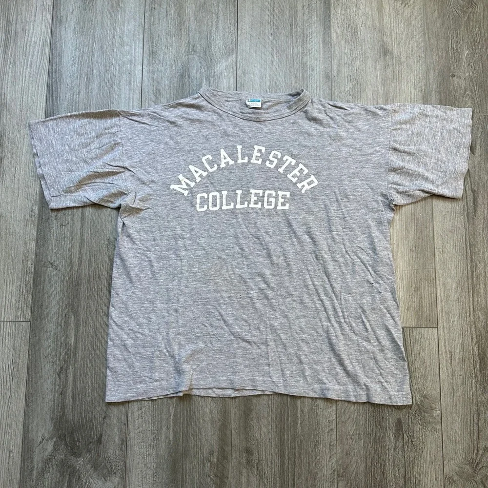 1970s Vintage Champion Macalester College Gray T-Shirt Men's Large cropped - Picture 2 of 6